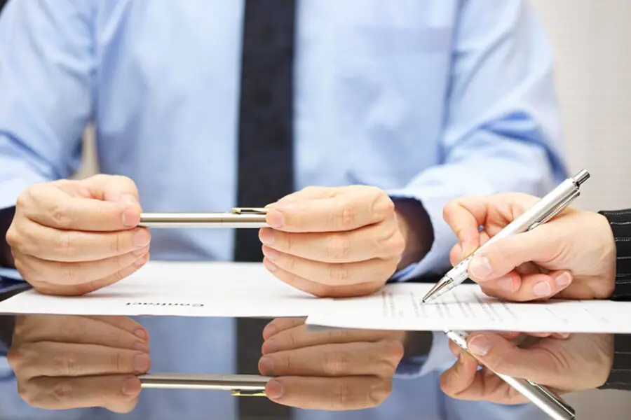 GKL And Kangwon Land Signs HR Agreement 900x600 1