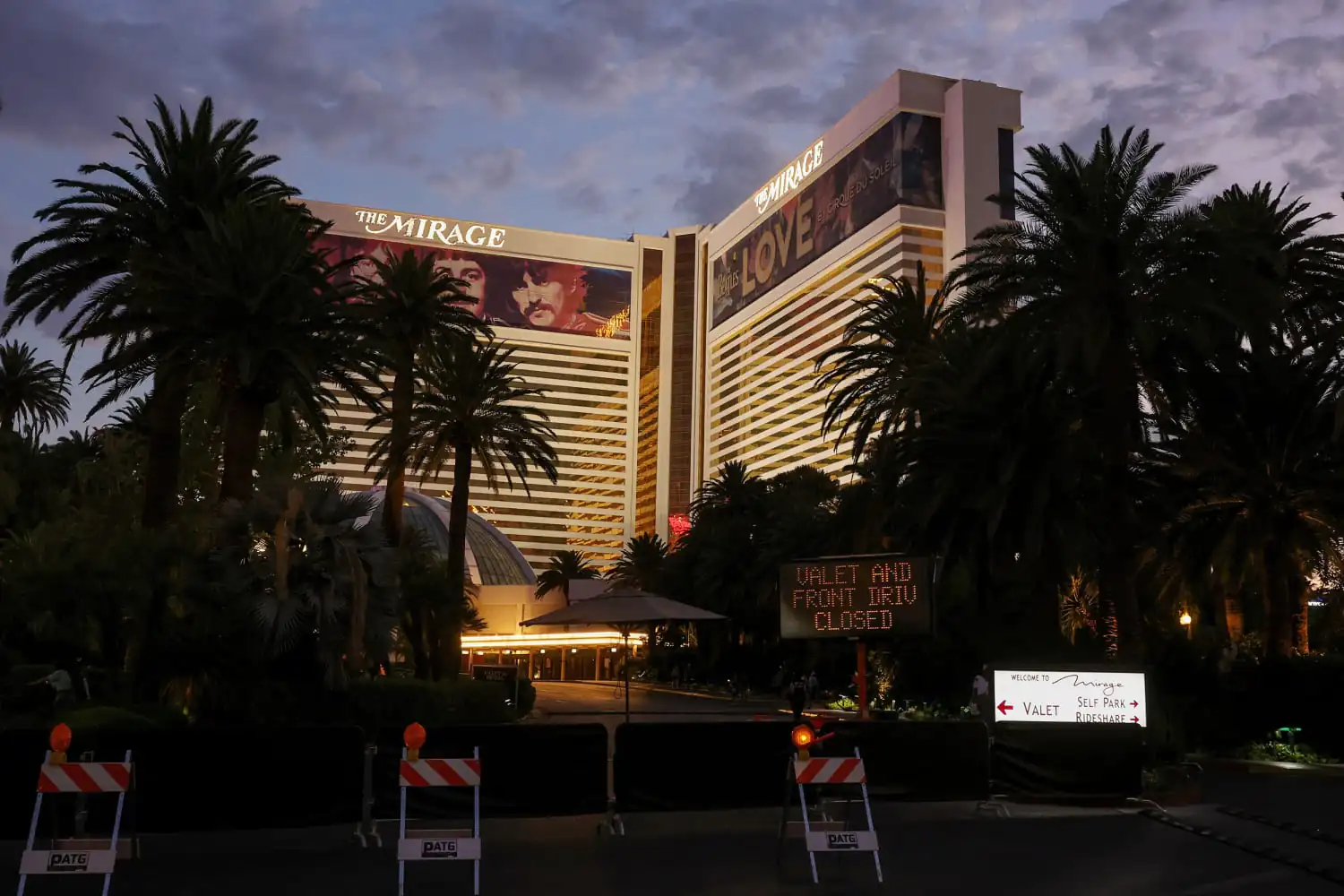 Hard Rock International Wastes No Time With The Mirage Demolition
