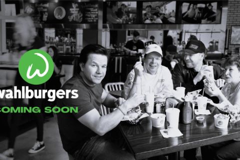 Wahlburgers Restaurant 